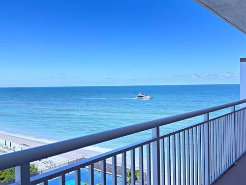 927-3546 S Ocean Blvd, South Palm Beach, FL, 33480-5739 | Card Image