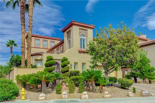 218 Crooked Putter Dr, Las Vegas, NV, 89148-5263 | Card Image