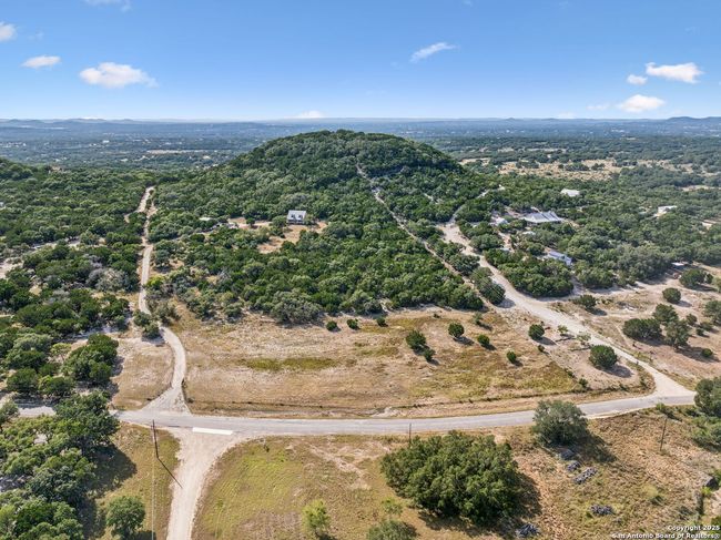5014 Bump Gate Rd, House other with 3 bedrooms, 2 bathrooms and null parking in Pipe Creek TX | Image 44