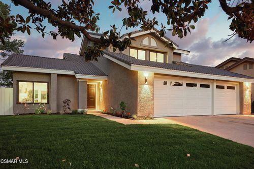 574 Nicole Dr, Newbury Park, CA, 91320-3082 | Card Image