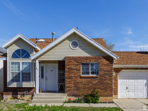 447 W 150 N, Clearfield, UT, 84015-9246 | Card Image