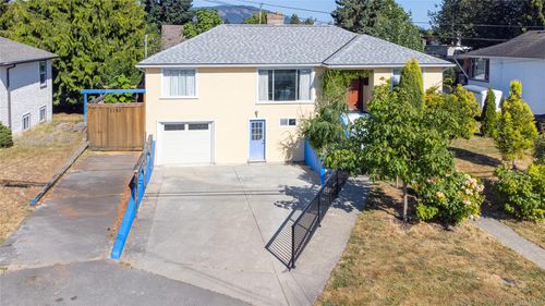 5793 Garden St, Duncan, BC, V9L3V8 | Card Image