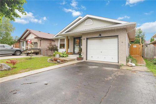 79 Donly Dr S, Simcoe, ON, N3Y5H1 | Card Image