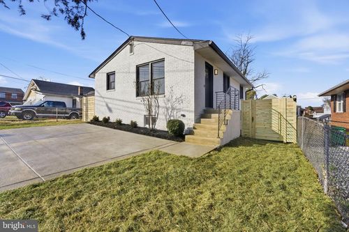 1131 Jansen Ave, CAPITOL HEIGHTS, MD, 20743-4040 | Card Image