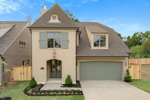 5017 Henry Heights Dr, Memphis, TN, 38117-1019 | Card Image