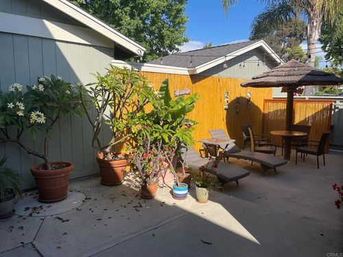 1806 Eastwood Ln, Encinitas, CA, 92024-3015 | Card Image