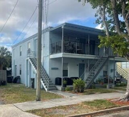 1021 14th St, West Palm Beach, FL, 33401-2560 | Card Image