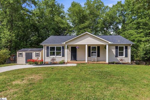 323 Pinonwood Dr, Simpsonville, SC, 29680-3615 | Card Image