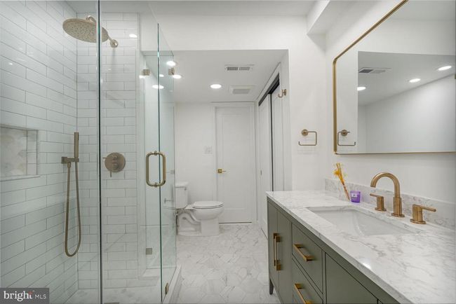 11022 Saffold Way, Townhouse with 4 bedrooms, 3 bathrooms and null parking in RESTON VA | Image 27