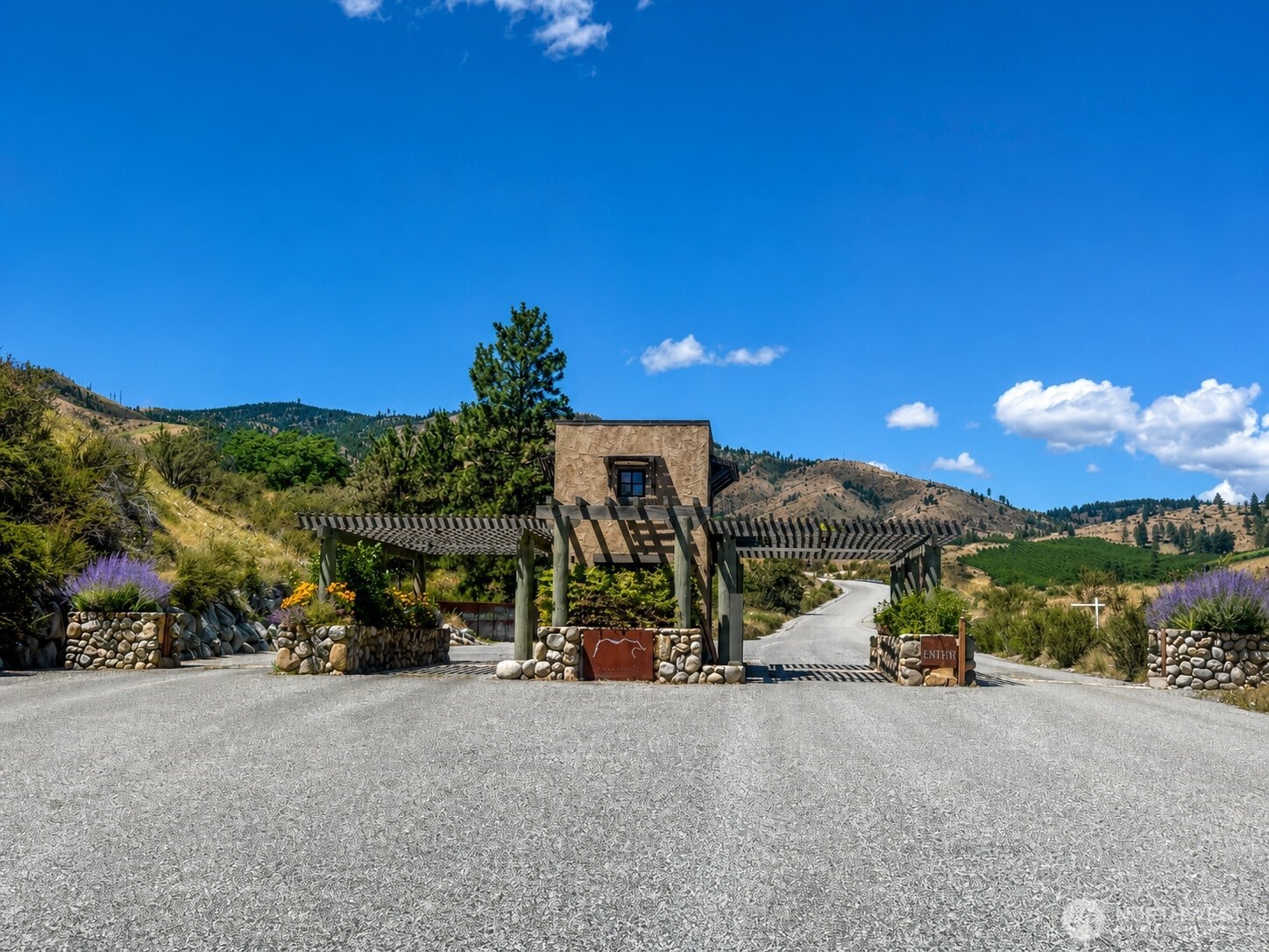 Land in Chelan 2
