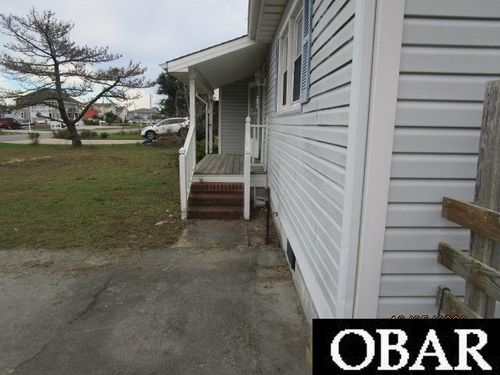 217 W Walker St, Kill Devil Hills, NC, 27948-8139 | Card Image