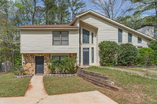6820 S Lakewood Ter, Douglasville, GA, 30135-1690 | Card Image