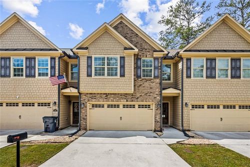 290 Jackson Pl Nw, Lilburn, GA, 30047-3702 | Card Image