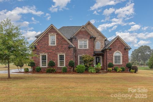 4933 Campobello Dr, Unionville, NC, 28110-8293 | Card Image