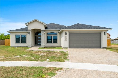 6802 Crosswinds Dr, Corpus Christi, TX, 78414-2220 | Card Image
