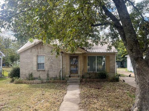 604 Mclain St, Newport, AR, 72112-3434 | Card Image