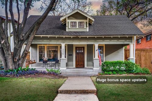 206 S Edgefield Avenue, Dallas, TX, 75208 | Card Image