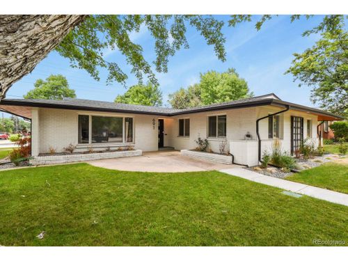 691 S Holly St, Denver, CO, 80246-1424 | Card Image