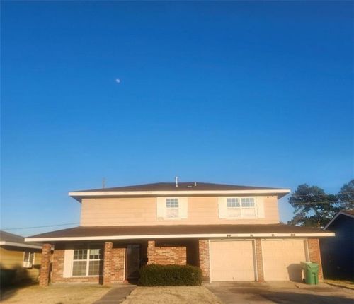 1253 Lochlomand Dr, Harvey, LA, 70058-3827 | Card Image