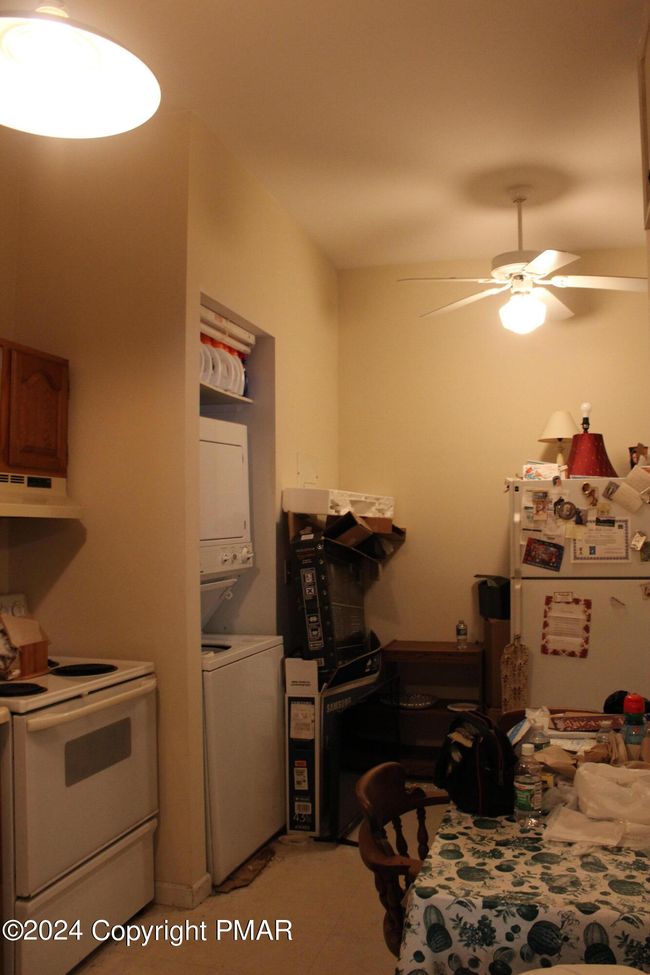 Unit 42 Kitchen | Image 12