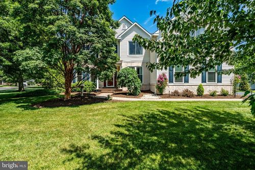 46 Basswood Ct, COLLEGEVILLE, PA, 19426-3824 | Card Image