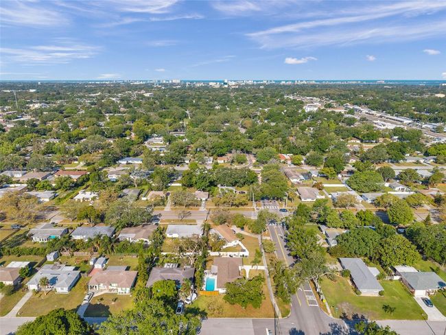 2009 Cleveland St, House other with 3 bedrooms, 2 bathrooms and null parking in CLEARWATER FL | Image 65