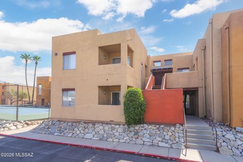 811-1810 E Blacklidge Dr, Tucson, AZ, 85719-2772 | Card Image
