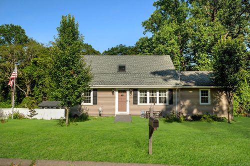 183 Marshall Ln, Derby, CT, 06418-2326 | Card Image