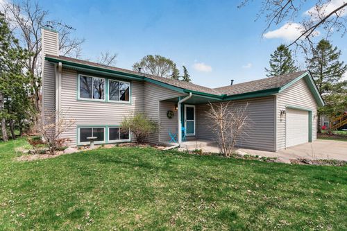 3319 118th Ave Nw, Coon Rapids, MN, 55433-2740 | Card Image