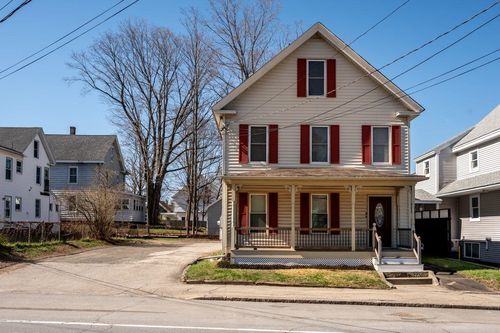 8 Allen St, Berwick, ME, 03901-2101 | Card Image