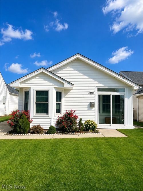 12910 Bennington Avenue, Cleveland, OH, 44135 | Card Image
