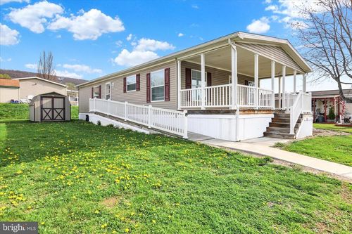 m59-3450 Mountain Rd, HAMBURG, PA, 19526-7967 | Card Image