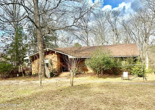 717 Lakewood Dr Ne, Brookhaven, MS, 39601-4753 | Card Image