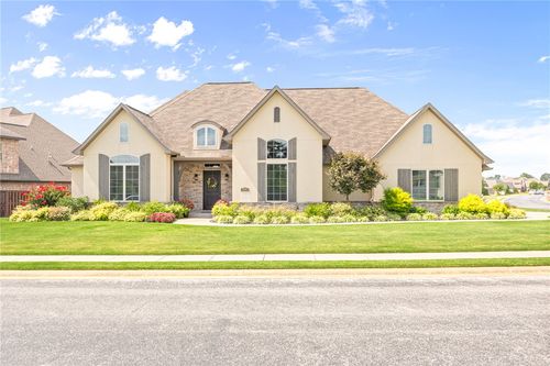 500 Oakleaf Trl, Centerton, AR, 72719-5008 | Card Image