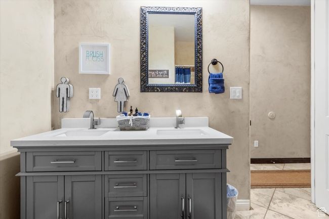 1102 250, House other with 7 bedrooms, 4 bathrooms and 2 parking in Nephi UT | Image 47