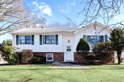 1400 State Rt 208, Hawthorne, NJ, 07506-2208 | Card Image