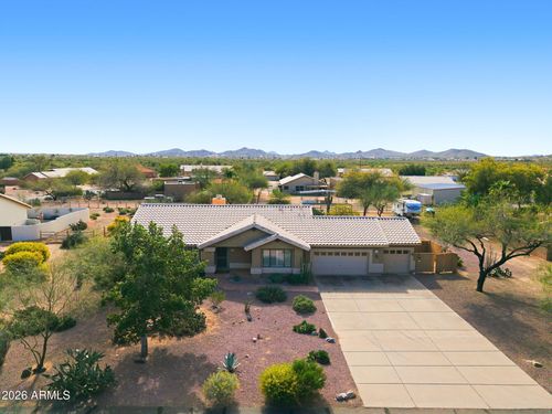 125 E Blue Eagle Ln, Phoenix, AZ, 85086-6407 | Card Image