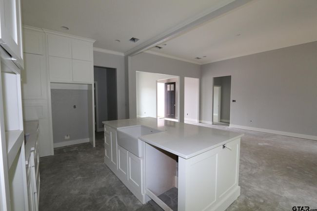 11941 Gillian Ct, House other with 3 bedrooms, 2 bathrooms and null parking in Tyler TX | Image 9