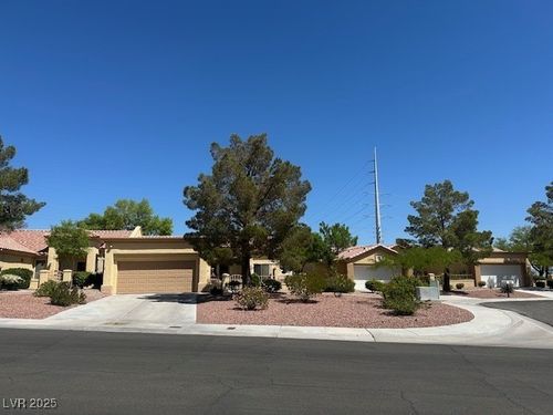9816 Villa Ridge Dr, Las Vegas, NV, 89134-7632 | Card Image