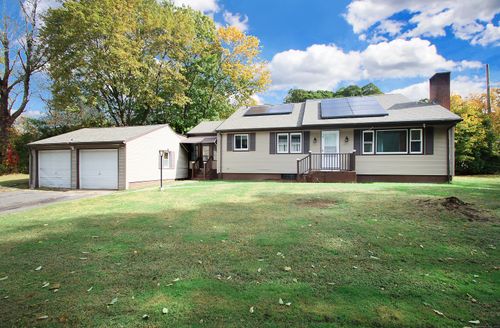 19 Dogwood Ln, Meriden, CT, 06450-2522 | Card Image