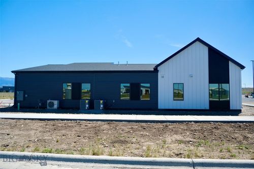 102 Wandering Way, Belgrade, MT, 59714 | Card Image