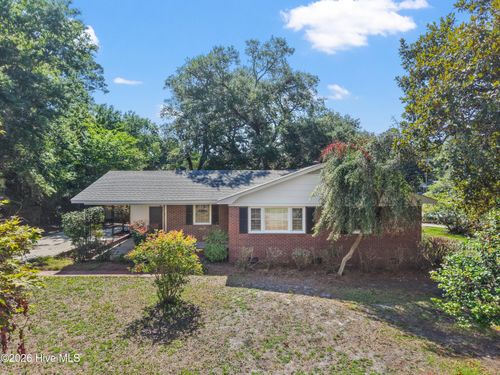 111 Channel Haven Dr S, Wilmington, NC, 28409-3509 | Card Image