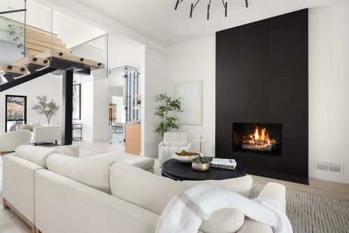 9622 Hilldale Dr, Dallas, TX, 75231-2706 | Card Image