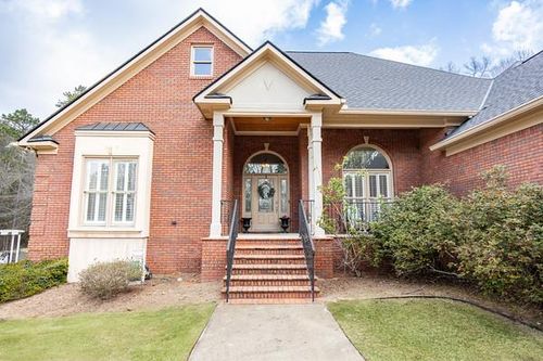 71 Greystone Ct, Smiths Station, AL, 36877-4627 | Card Image