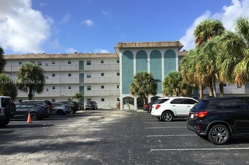 219-4311 Crystal Lake Dr, Deerfield Beach, FL, 33064-1271 | Card Image
