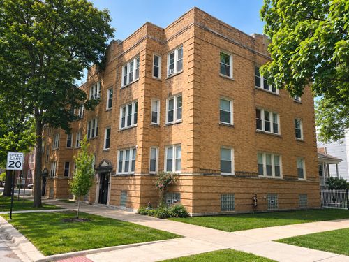 1-3721 W Cullom Avenue, Chicago, IL, 60618 | Card Image