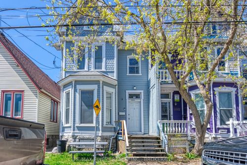 364 Alfred St, Kingston, ON, K7K4H7 | Card Image