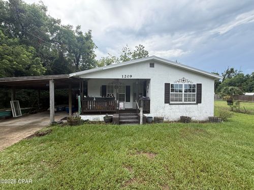 1209 Oak Ave, Panama City, FL, 32401-2452 | Card Image