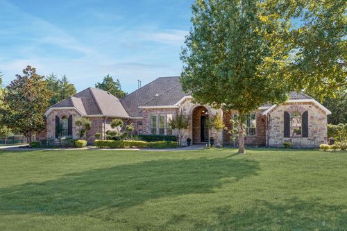 570 Ambrym Dr, Fairview, TX, 75069-6831 | Card Image