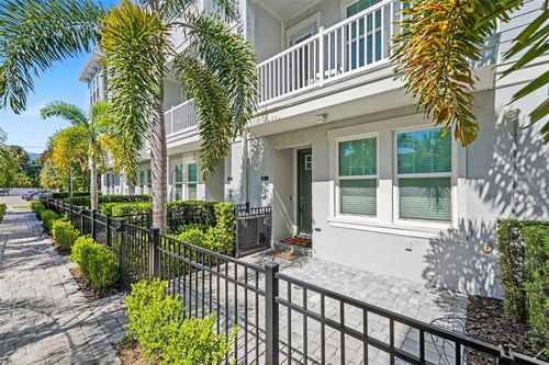 3-206 S Tampania Ave, TAMPA, FL, 33609-3646 | Card Image